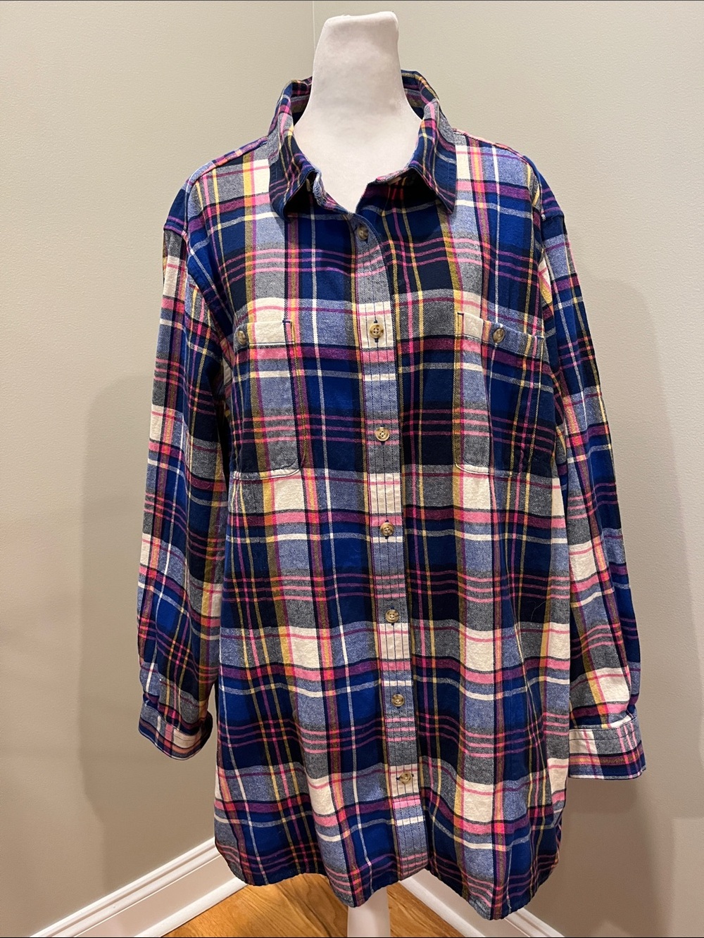 Duluth Trading Co Plaid Flannel Button Down Shirt